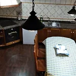 La Escuela De 別荘 Premió
