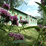 La Escuela De Premió