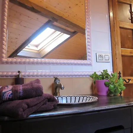 La Escuela De * Premio