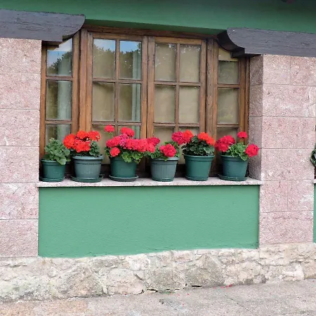 La Escuela De בית נופש Premio